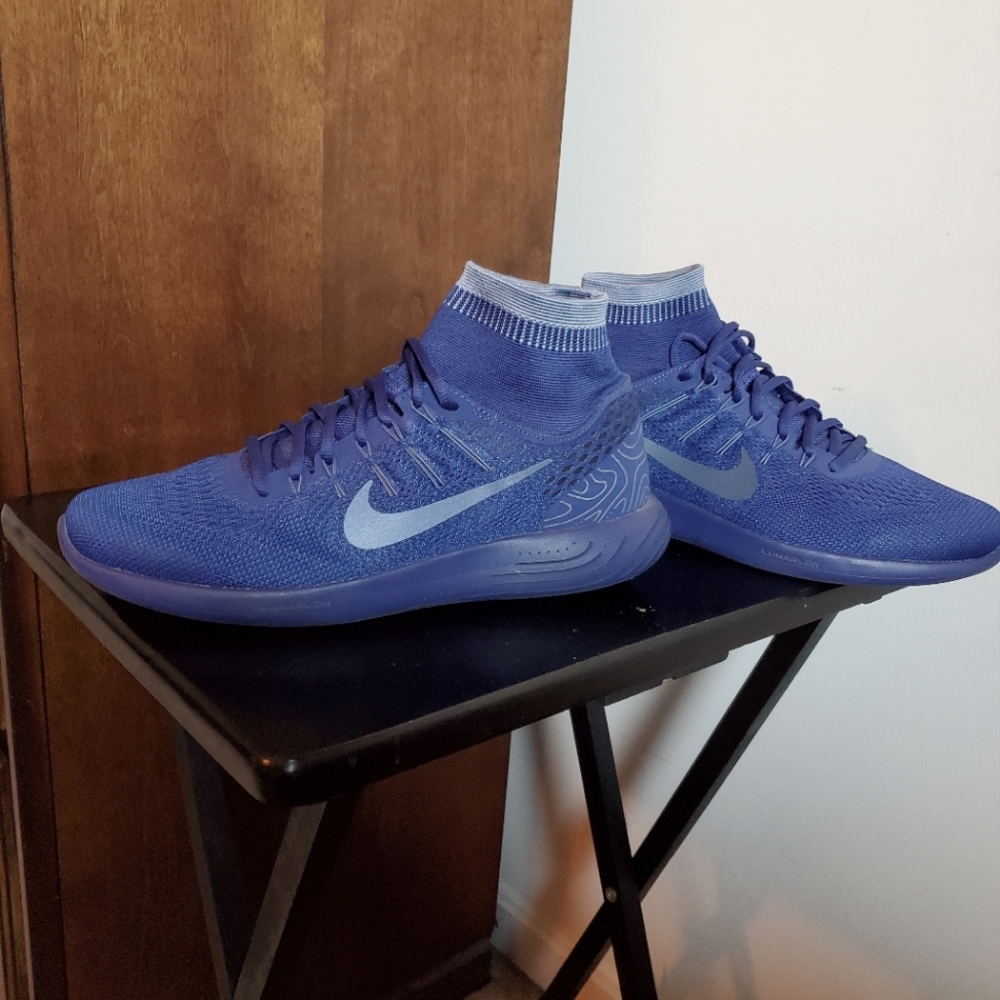 Running shoes